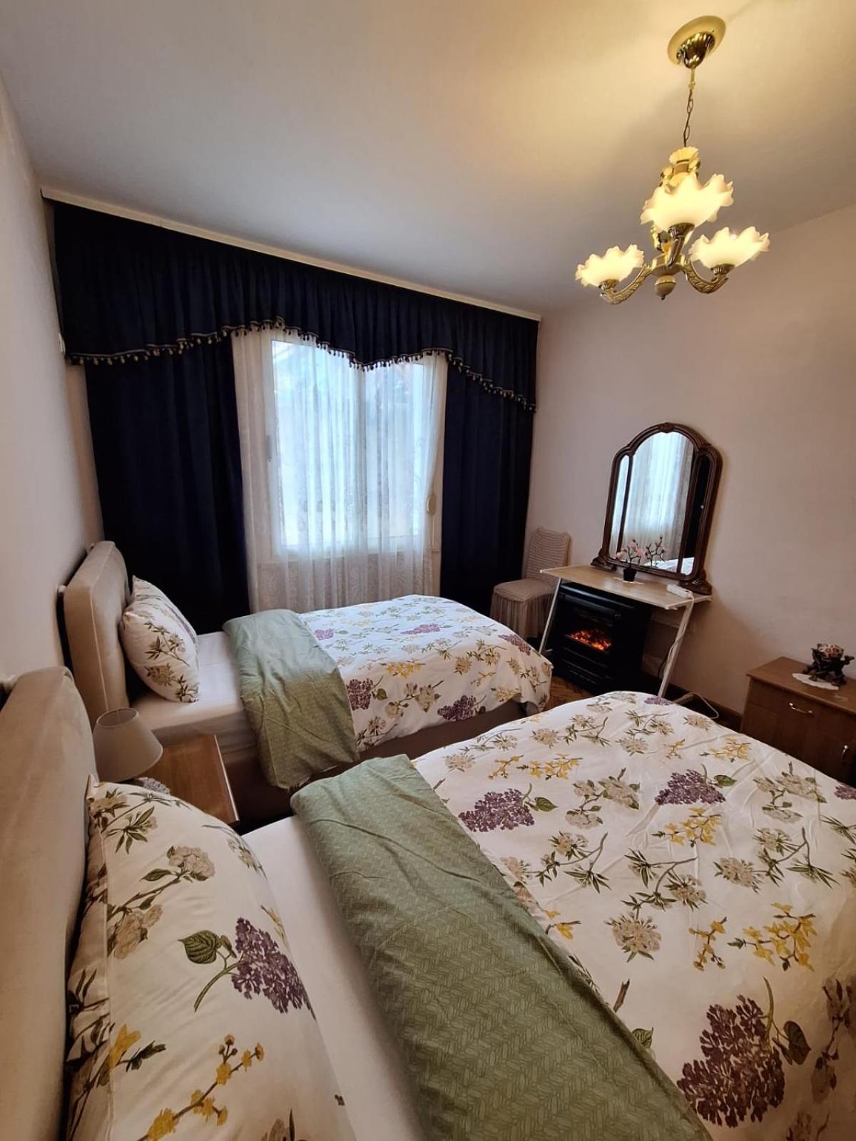 Cozyflat In The Middle Of Tirana Apartment ภายนอก รูปภาพ
